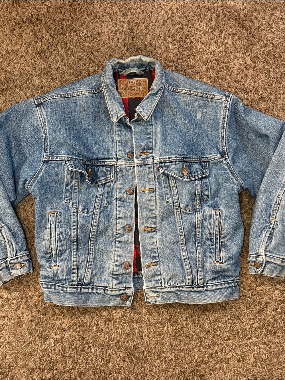 Vintage Levi’s Plaid Lined Denim Trucker Jacket Made in USA Small